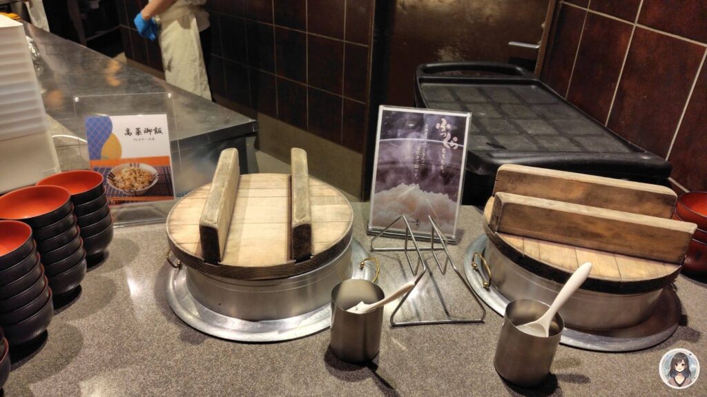 海と灯の夕食ビュッフェ、高菜ご飯、ふっくりんこのご飯