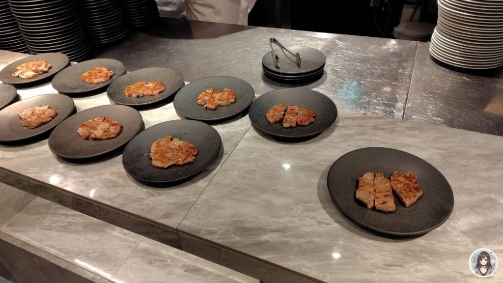 あさやホテル、夕食ステーキ