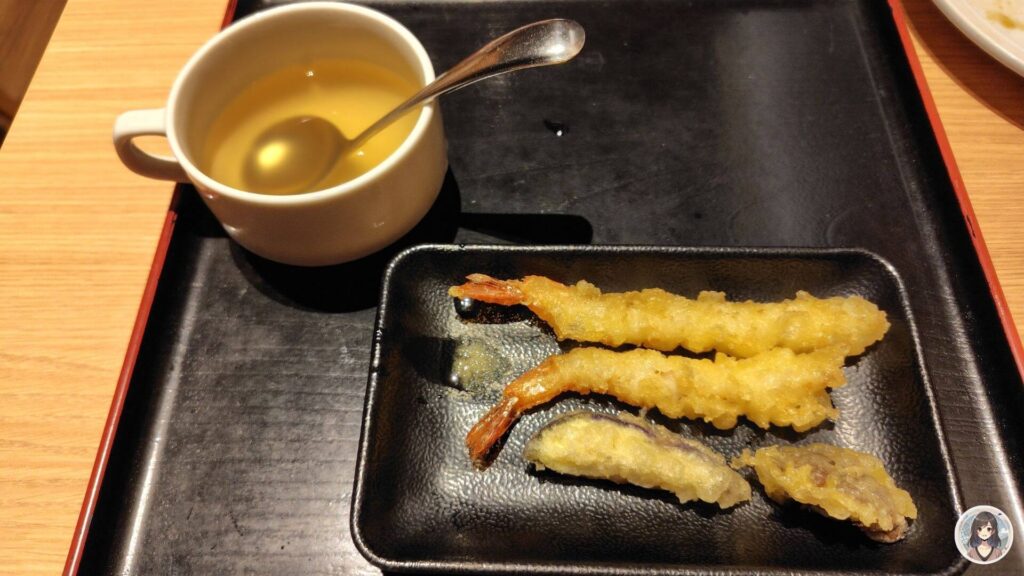 海と灯の夕食ビュッフェ、天ぷらとホタテスープ