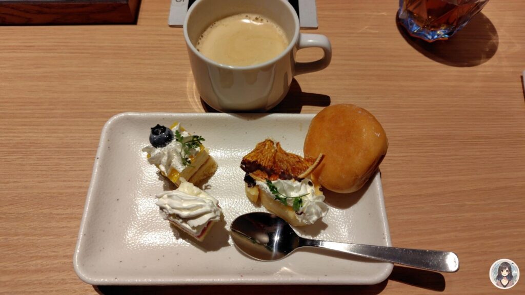 海と灯の夕食ビュッフェ、デザート盛り合わせ