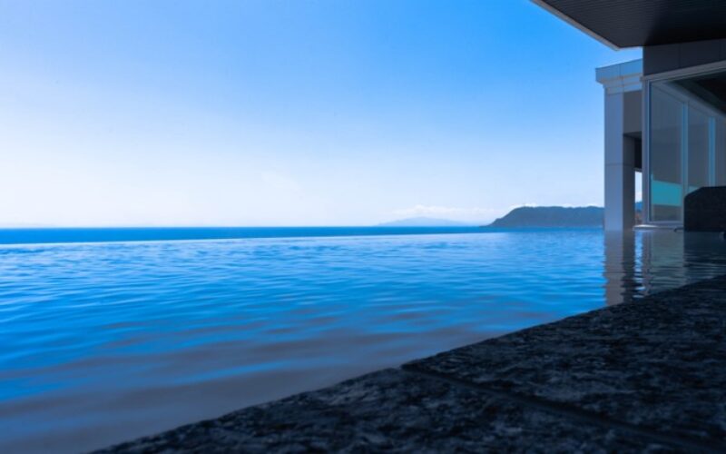 函館湯の川温泉海と灯、展望露天風呂