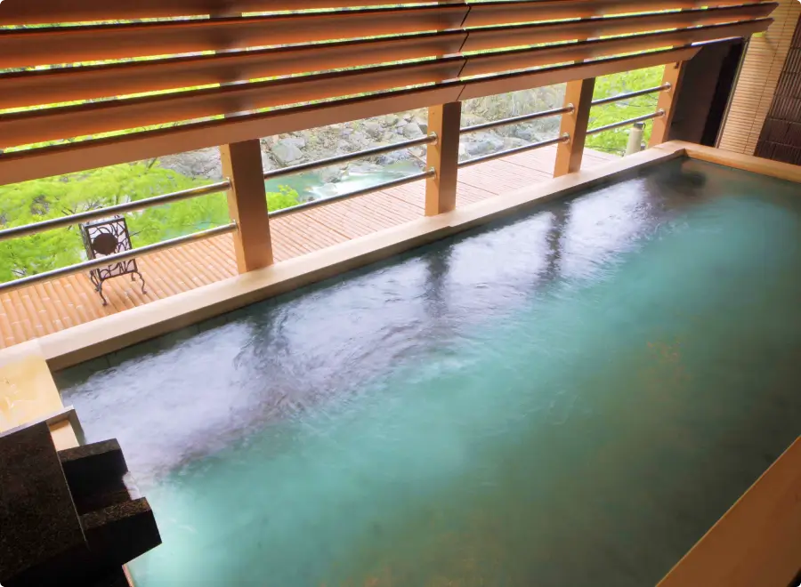 あさやホテル：八番館の露天風呂