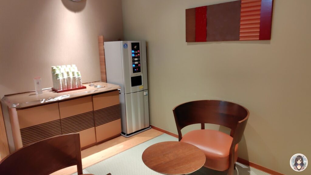 あさやホテル、空中庭園風呂の待合スペース